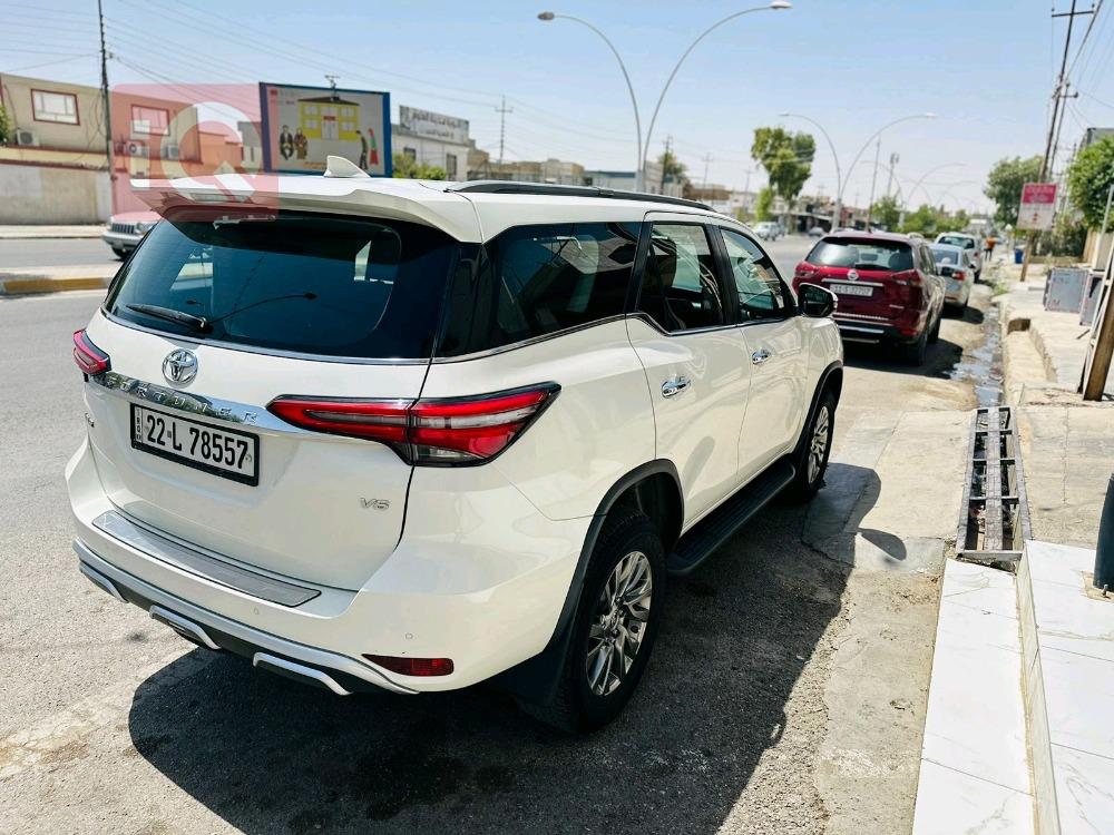 تۆیۆتا فۆرچێنەر